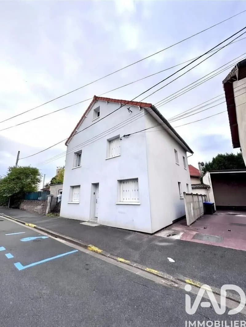 Immeuble 209 m² - Photo 1