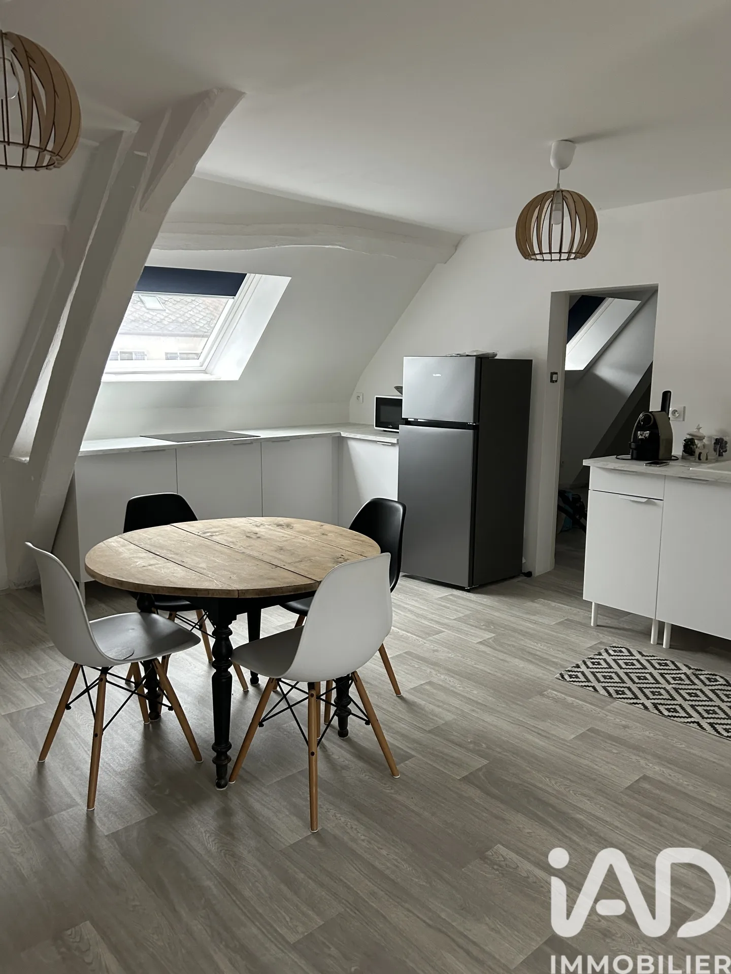 Immeuble 98 m² - Photo 1