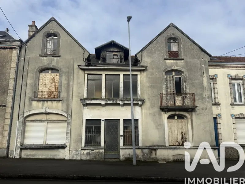 Immeuble 240 m² - Photo 1
