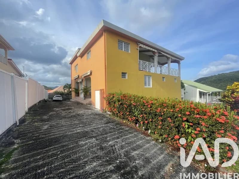 Immeuble de rapport 14 pièces 361 m² - Photo 1
