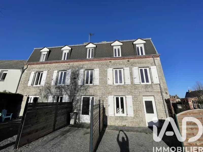 Immeuble 150 m² - Photo 1