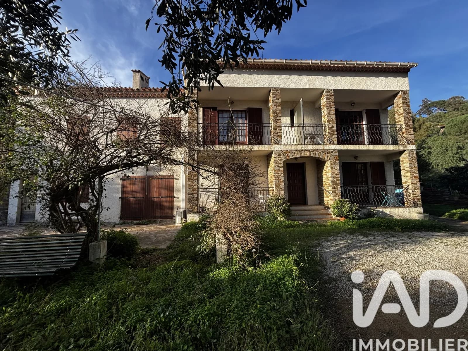Immeuble 290 m² - Photo 1