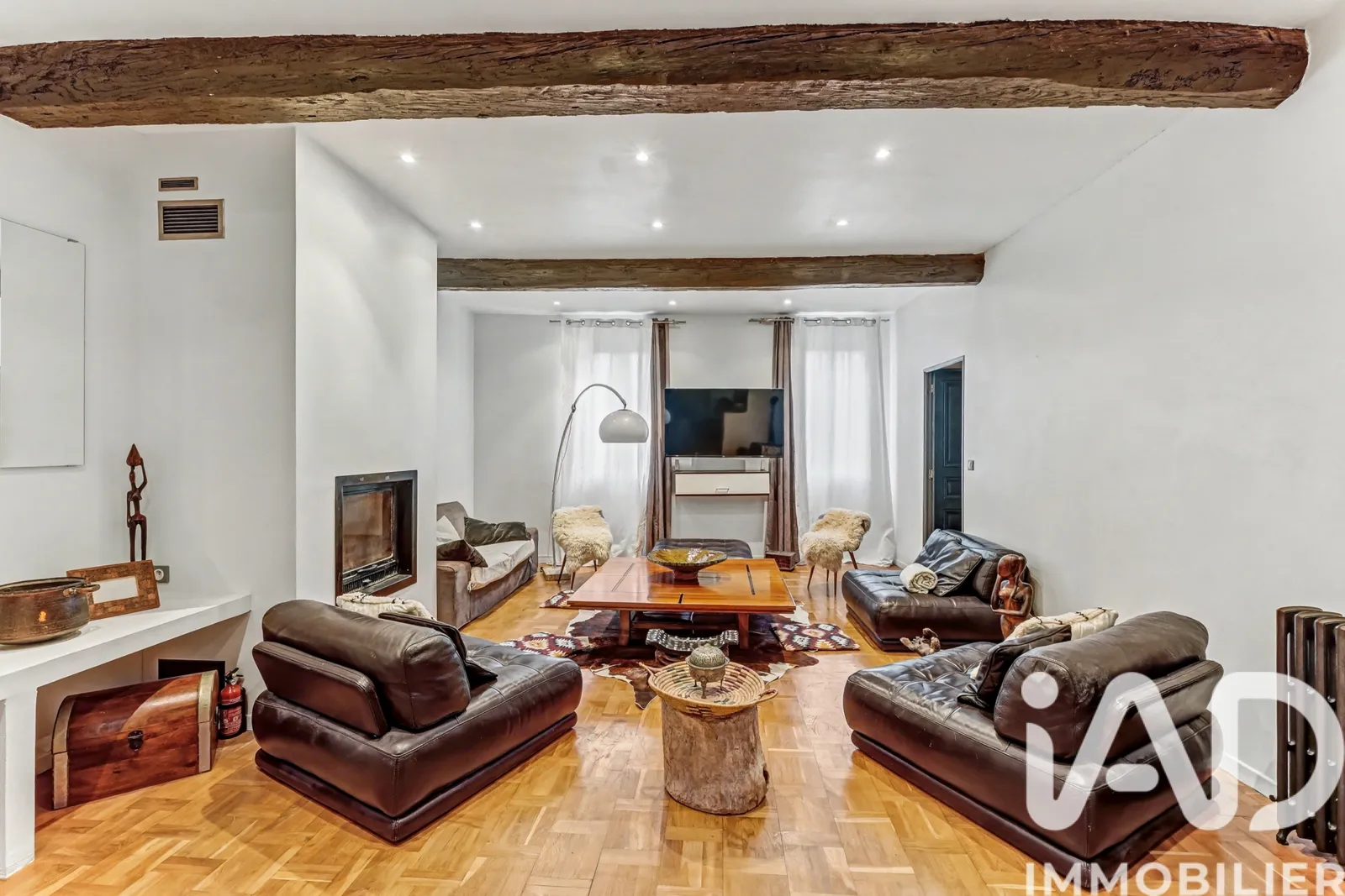 Immeuble 315 m² - Photo 1