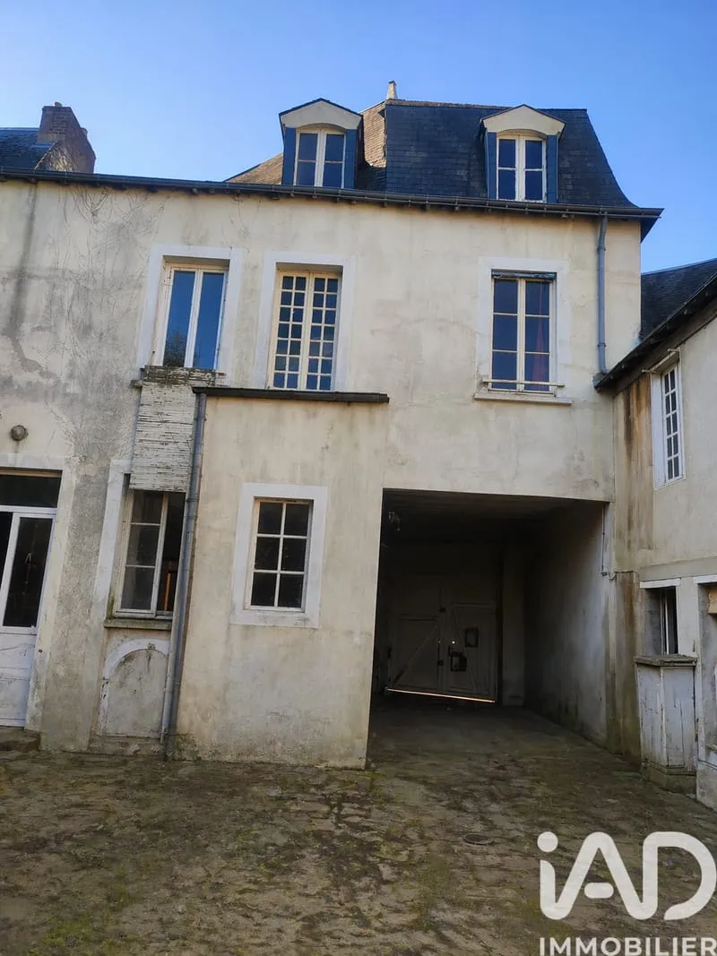 Immeuble 300 m² - Photo 1