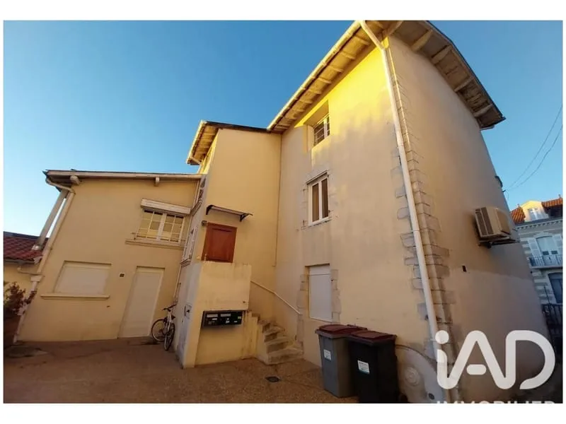 Immeuble 129 m² - Photo 1