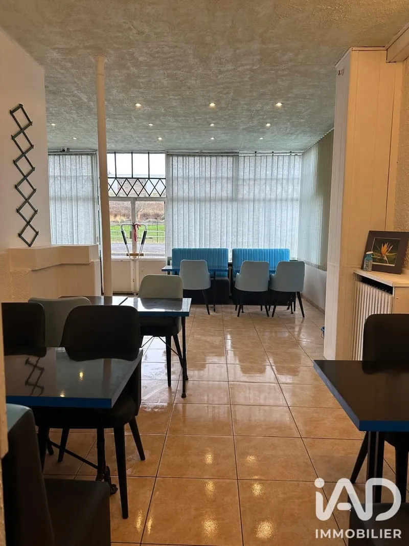 Immeuble 621 m² - Photo 1