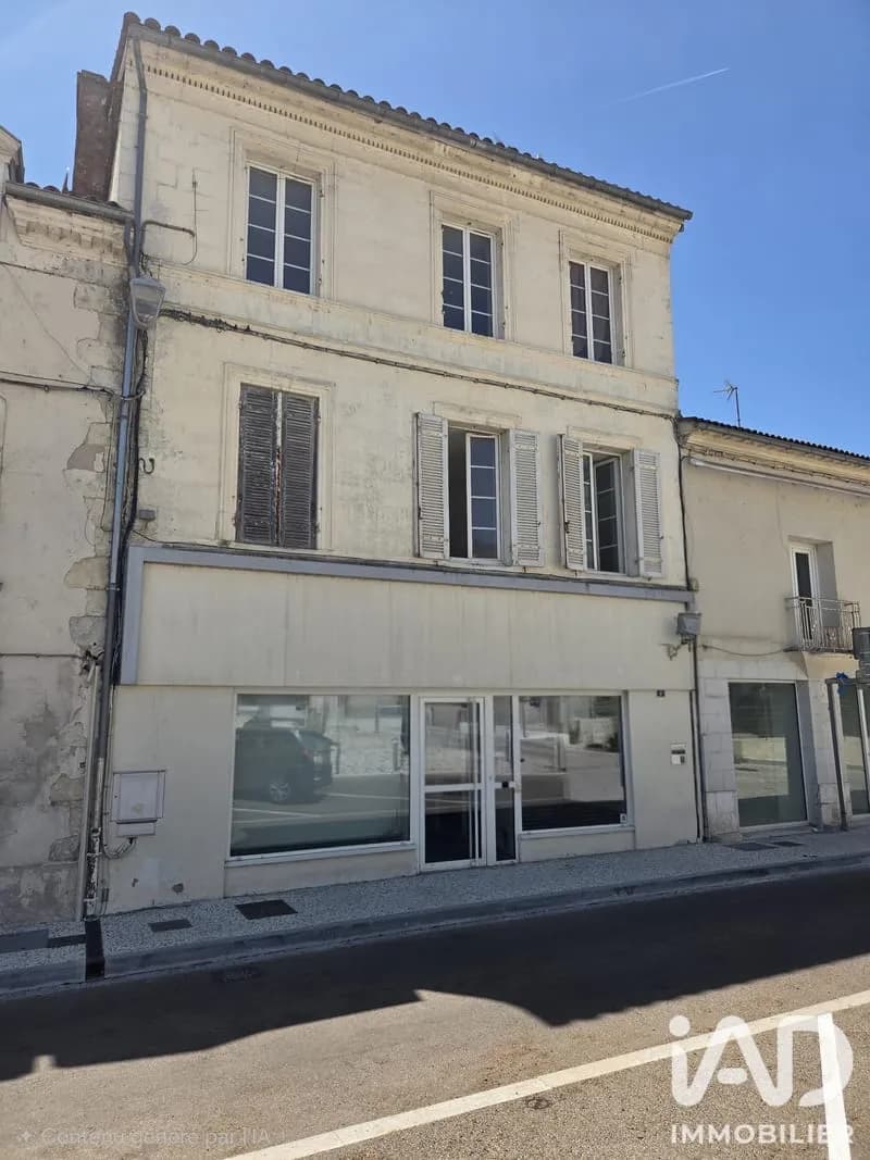 Immeuble 131 m² - Photo 1