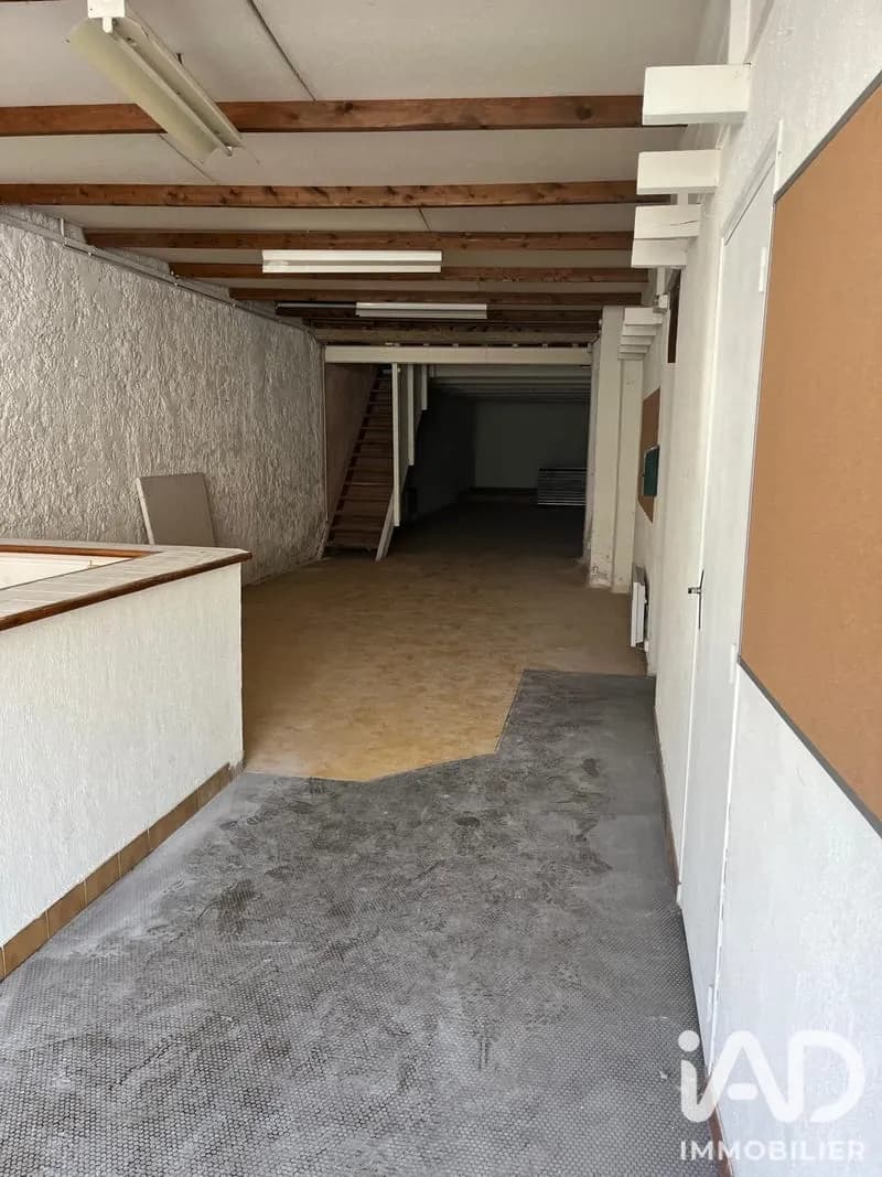 Immeuble 209 m² - Photo 1