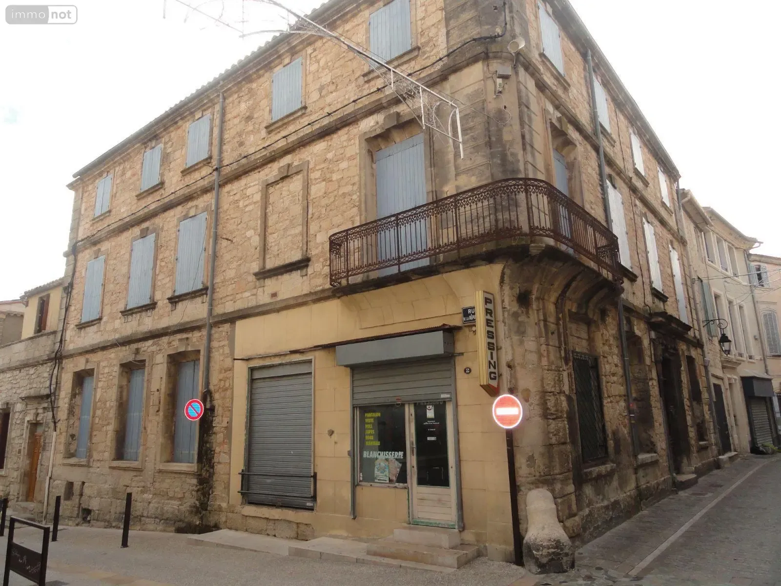 Immeuble 578 m² - Photo 1