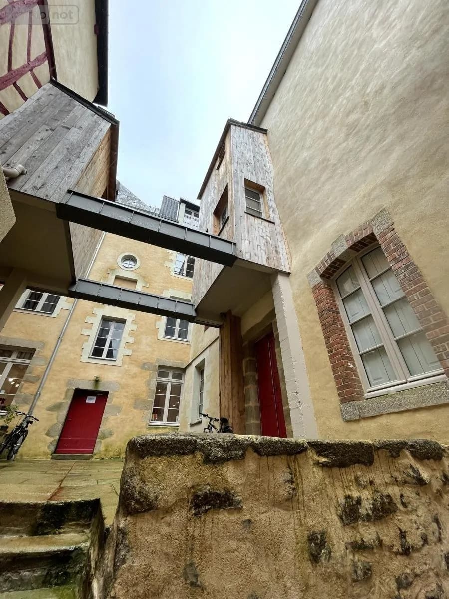 Immeuble 100 m² - Photo 1