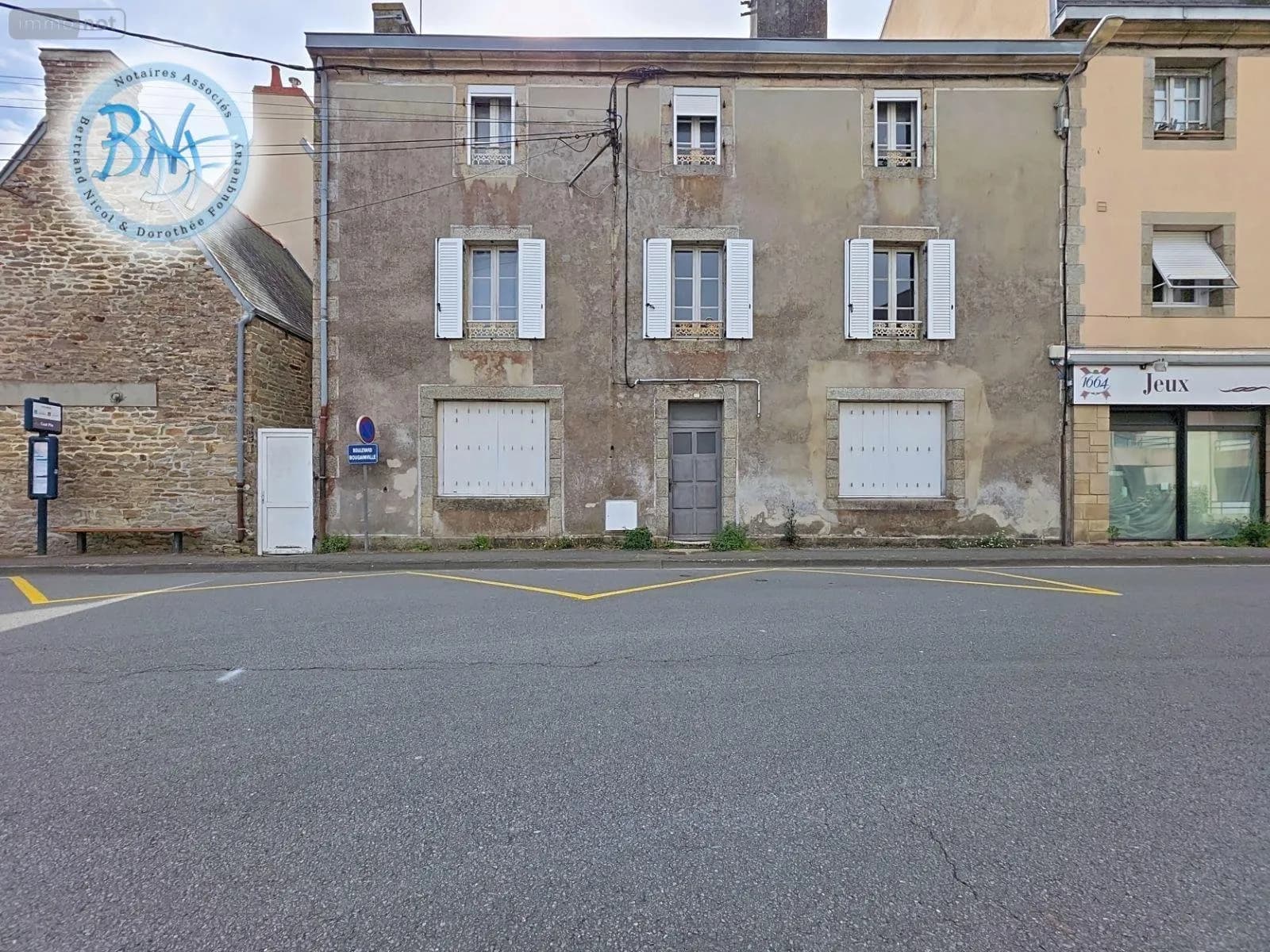 Immeuble de rapport 10 pièces 360 m² - Photo 1