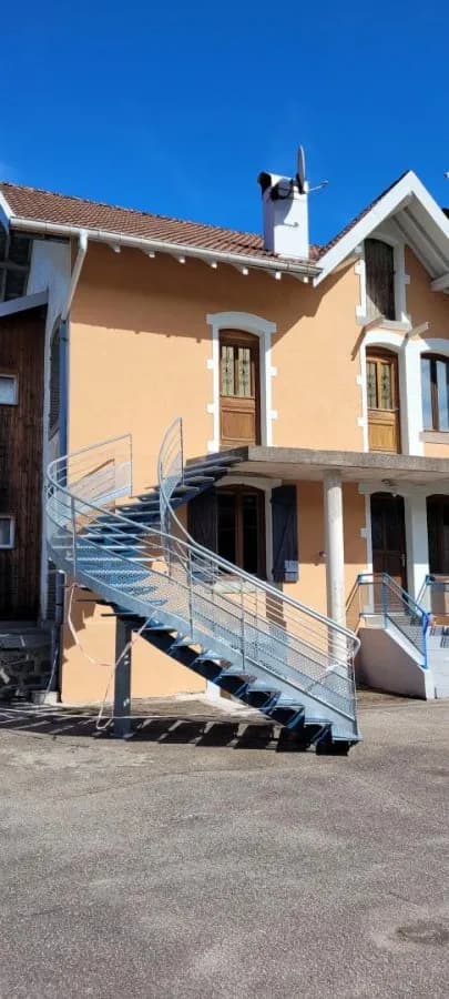 Immeuble de rapport 400 m² - Photo 1