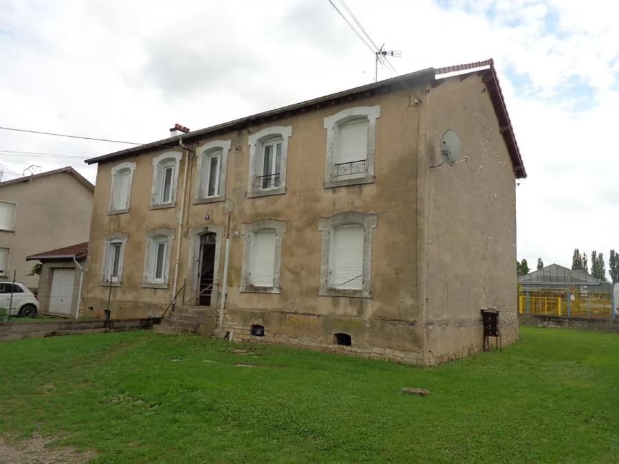 Immeuble de rapport 96 m² - Photo 1
