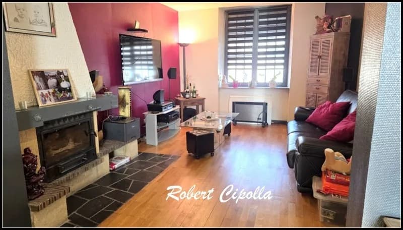 Immeuble de rapport 10 pièces 211 m² - Photo 1