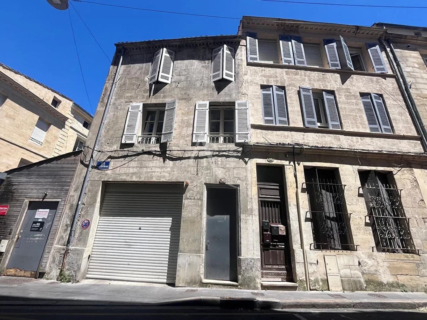 immeuble Bordeaux 134 m2- 3 appartements et un garage - Photo 1