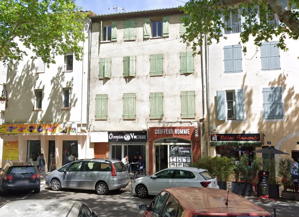 Immeuble de rapport à Narbonne de 7 lots entièrement loués. - Photo 1