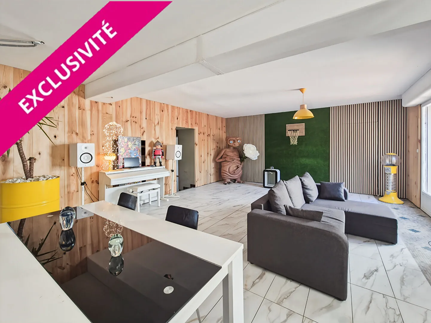 Ensemble immobilier avec terrain constructible et dépendances - Photo 1