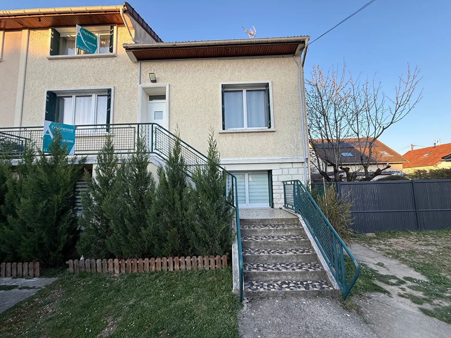 Maison Noisy Le Grand 10 pièce(s) 200 m2 - Photo 1