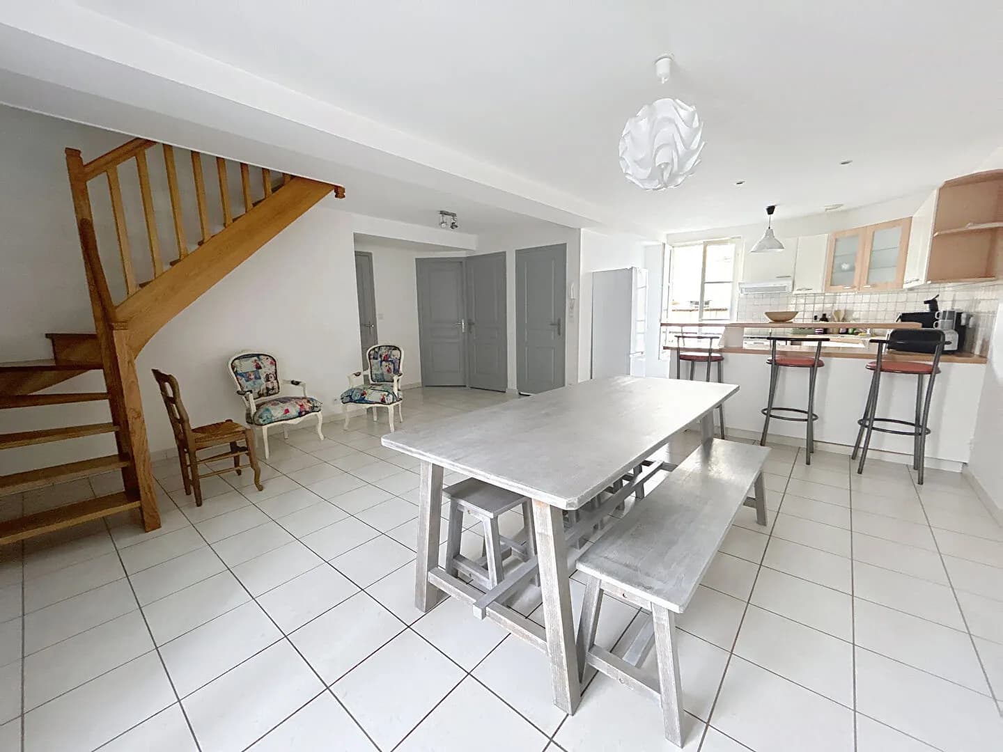 Immeuble 120 m² - Photo 1
