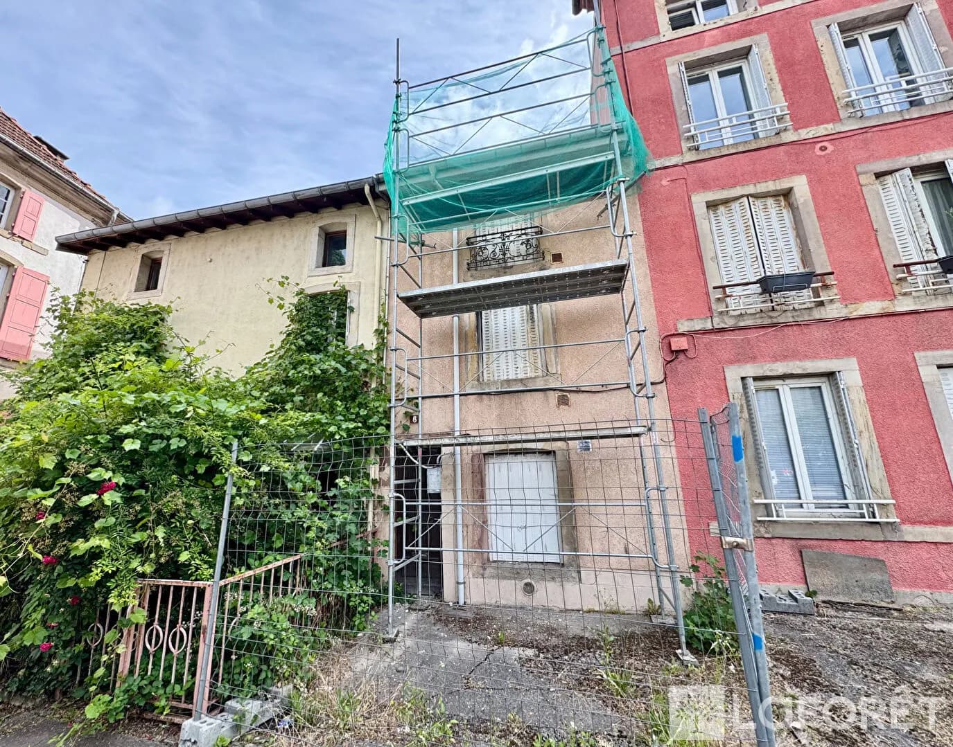 Immeuble - Photo 1