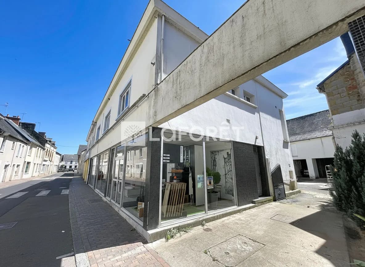 Immeuble 10 pièces 280 m² - Photo 1