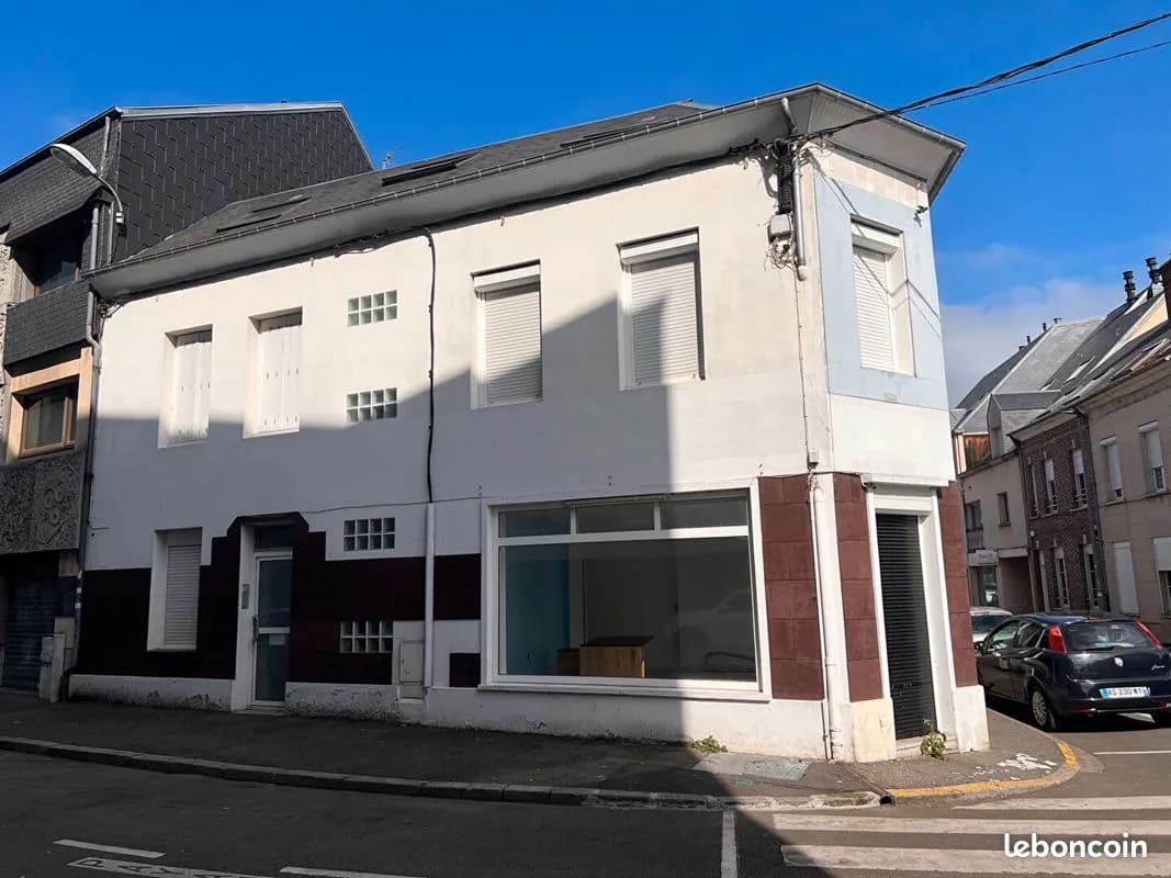 Immeuble de rapport 144 m² - Photo 1