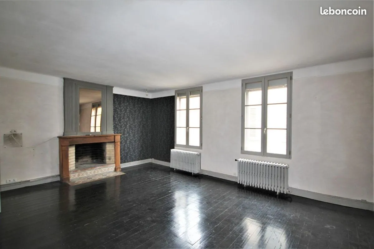 Immeuble de rapport 6 pièces 200 m² - Photo 1