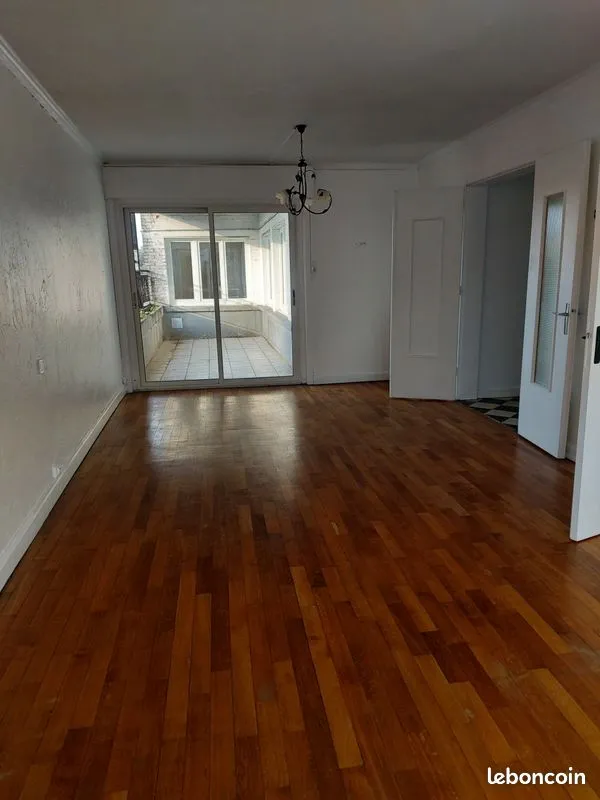 Bel immeuble locatif plein centre ville - Photo 1