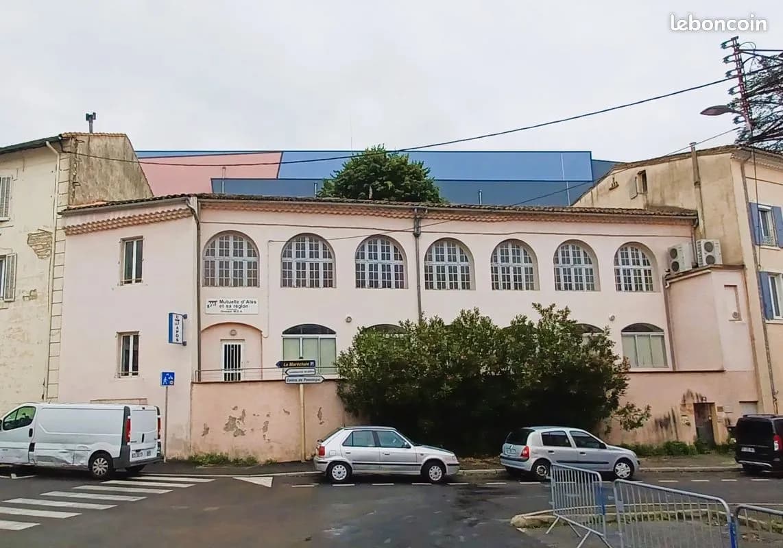 Immeuble indépendant - centre-ville d'alès - à réhabiliter - Photo 1