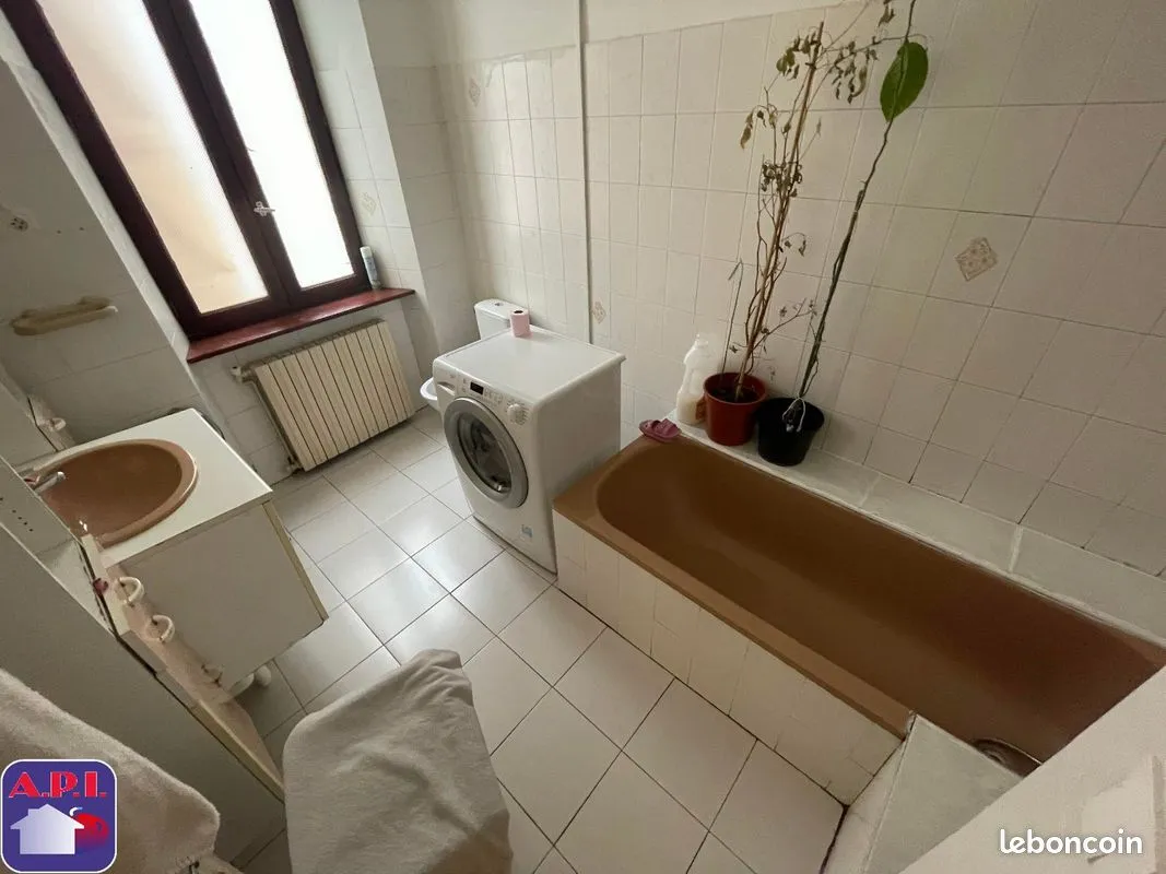 Immeuble 273 m² - Photo 1