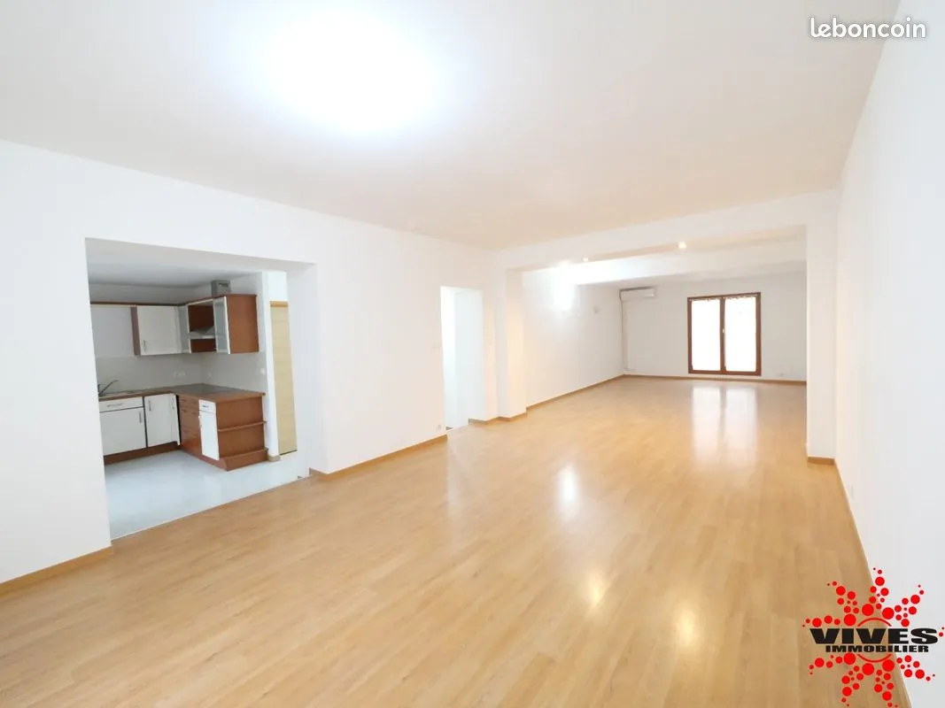 Immeuble de rapport 160 m² - Photo 1
