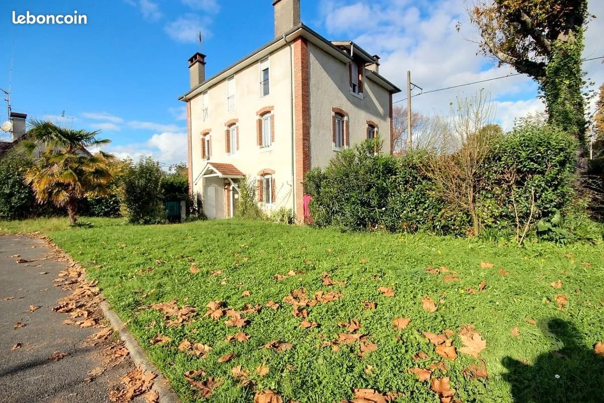 Immeuble 240 m² - Photo 1