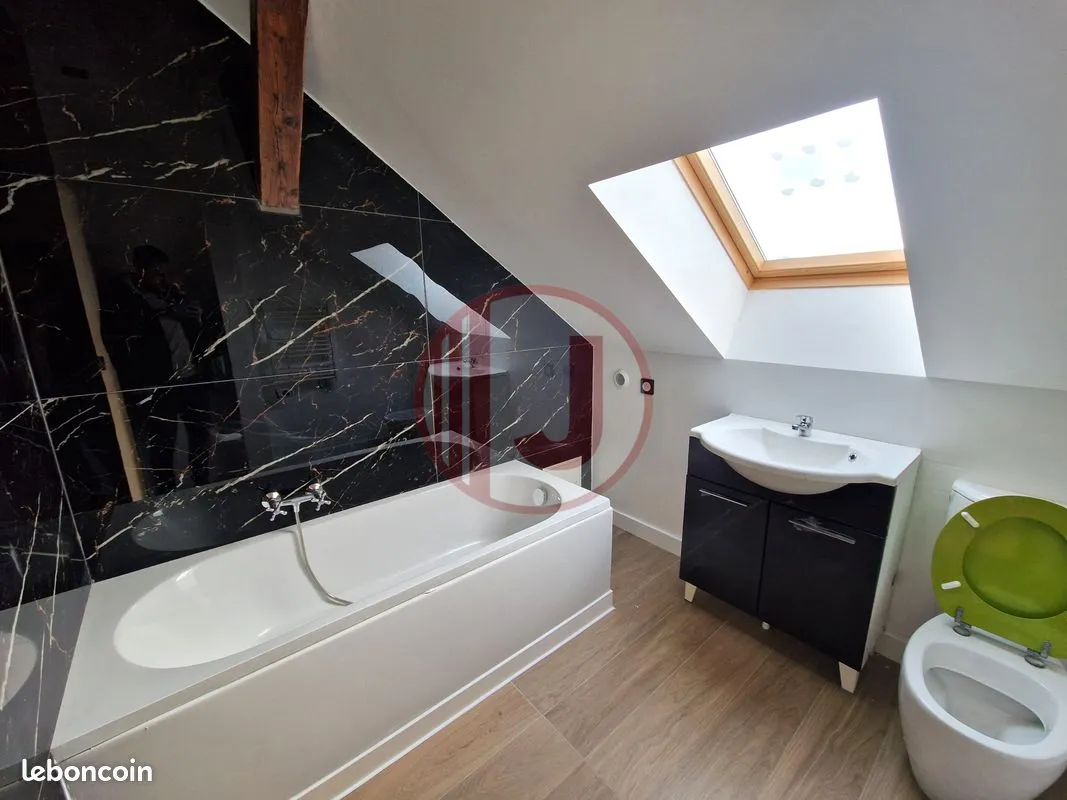 Immeuble 7 pièces 230 m² - Photo 1