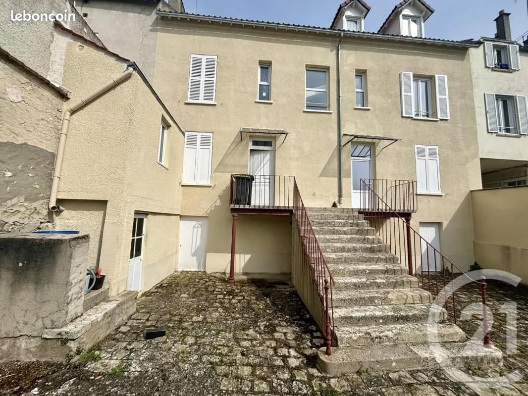 Immeuble 258 m² - Photo 1