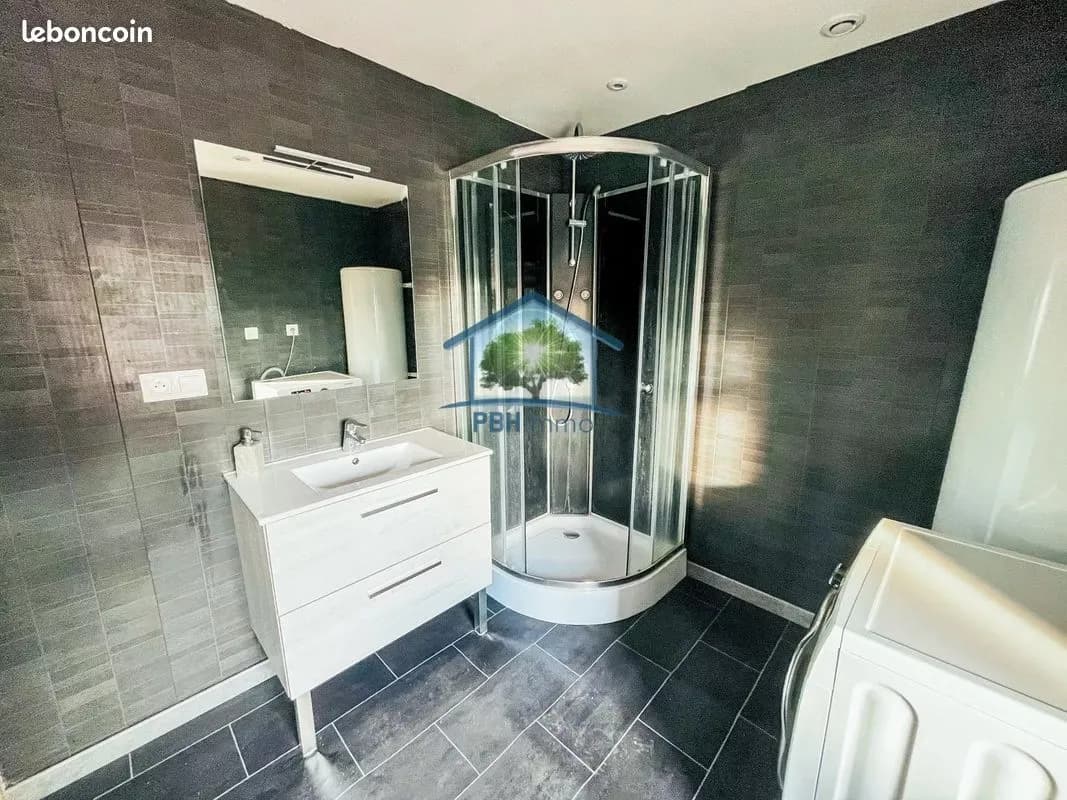 Immeuble 215 m² - Photo 1