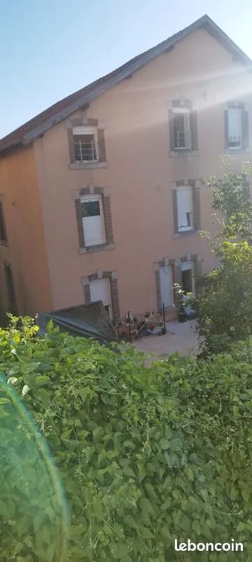 Immeuble de rapport 28 pièces 970 m² - Photo 1
