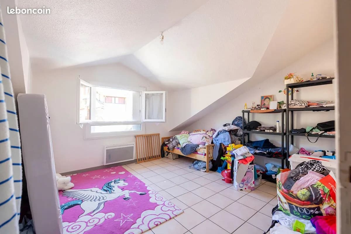 Immeuble de rapport 9 pièces 144 m² - Photo 1