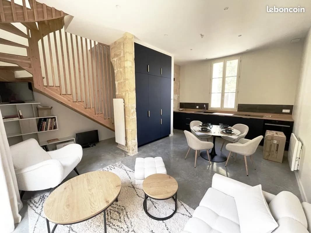 Immeuble 880 m² - Photo 1