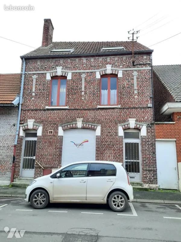 Immeuble 170 m² - Photo 1