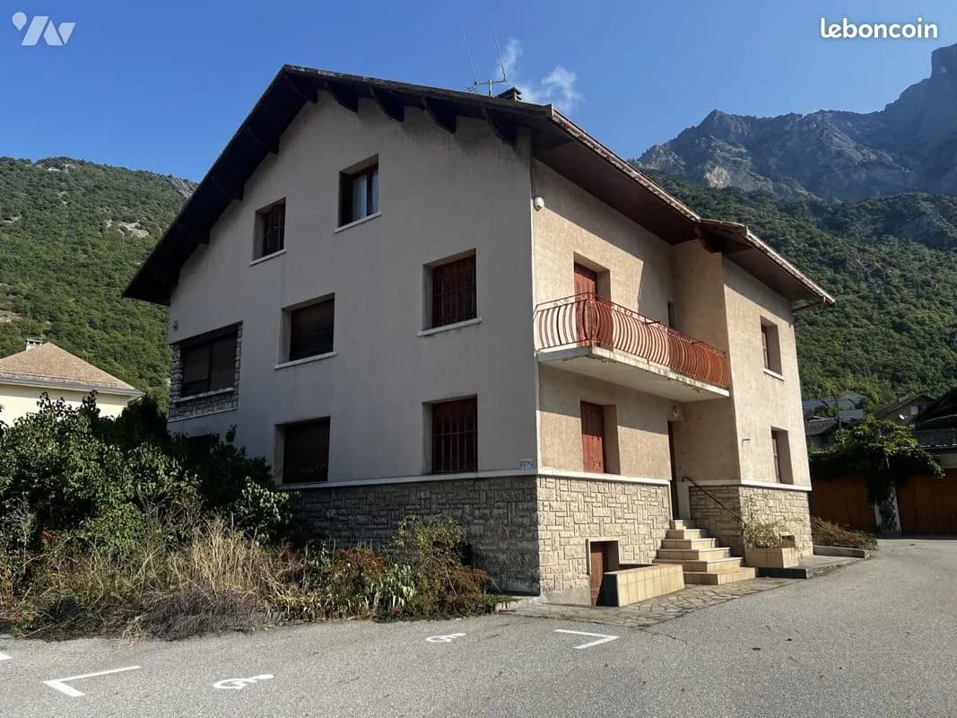 Immeuble de rapport 297 m² - Photo 1