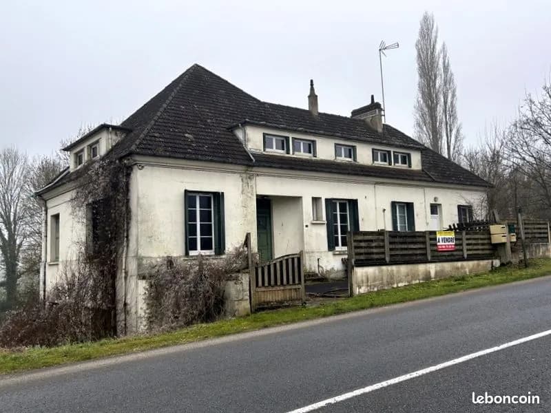 Immeuble 15 pièces 330 m² - Photo 1