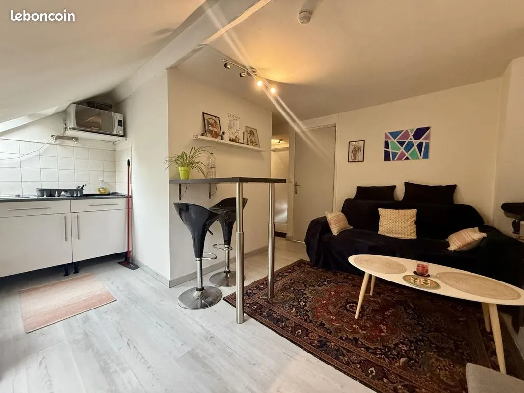 Immeuble 105 m² - Photo 1