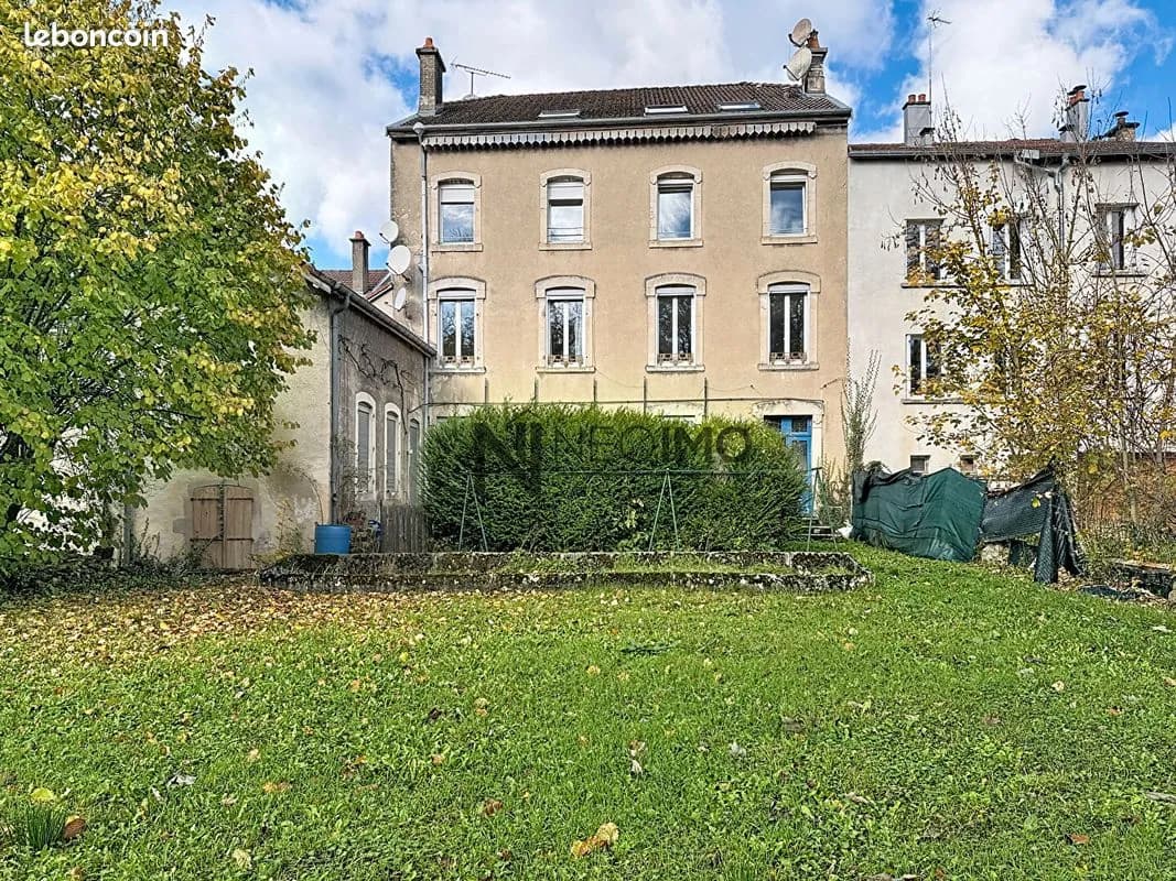 Immeuble de rapport 19 pièces 478 m² - Photo 1