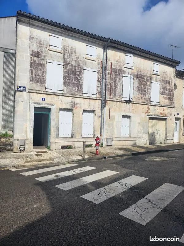 Immeuble de rapport 254 m² - Photo 1