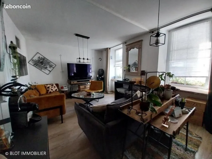 Immeuble 140 m² - Photo 1