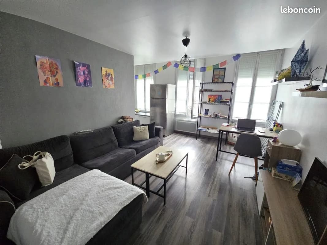 Immeuble 137 m² - Photo 1
