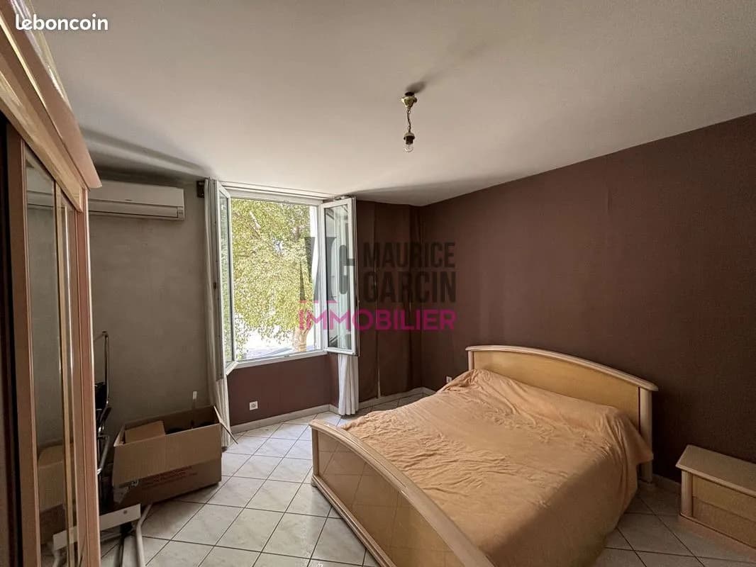 Immeuble 122 m² - Photo 1