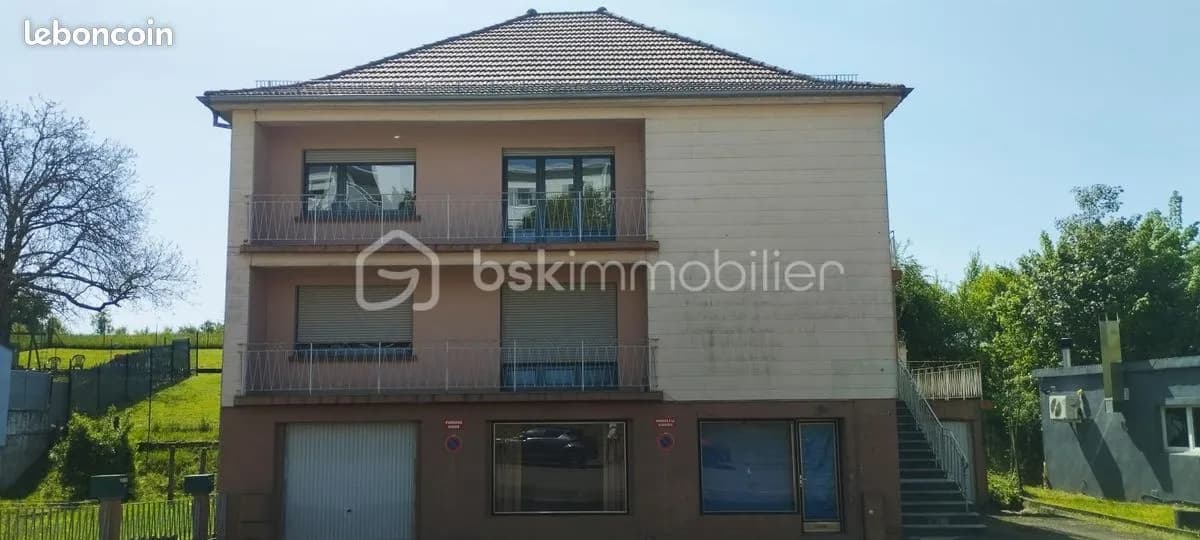 Immeuble 242 m² - Photo 1