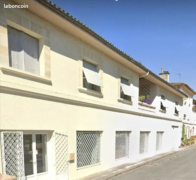 Immeuble 345 m² - Photo 1