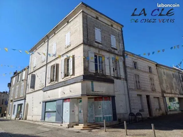 Immeuble 12 pièces 370 m² - Photo 1